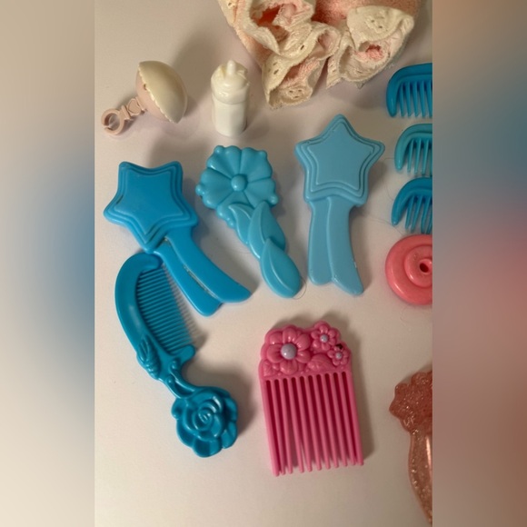 LOT OF 15 VINTAGE HASBRO G1 1980s MY LITTLE PONY HAIR BRUSH COMBS Jumper Rattle - Picture 2 of 6